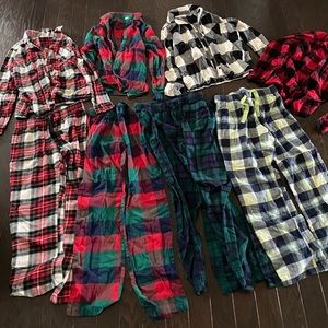 Old Navy PJs bundle - size S. Perfect for winter, Christmas